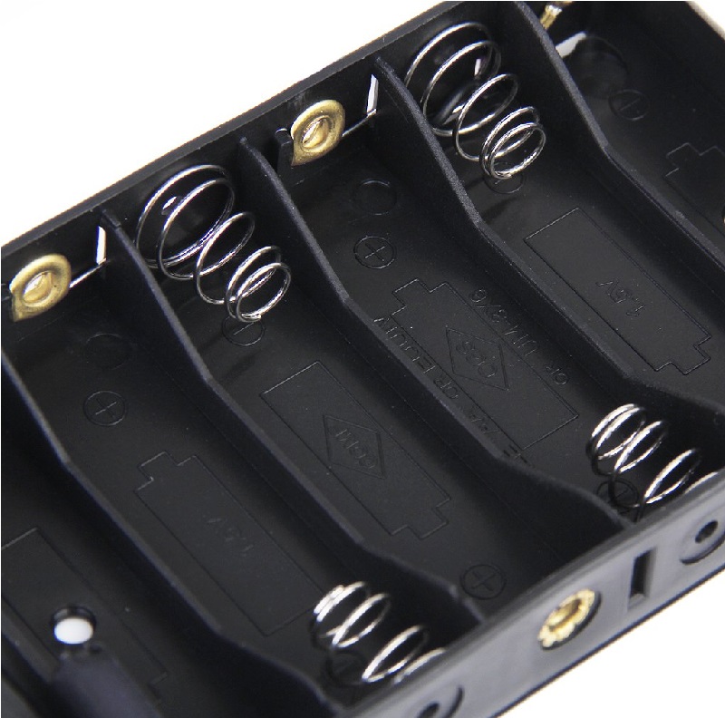 6 x 1.5V AA Battery Holder with DC 2.1 Power Jack