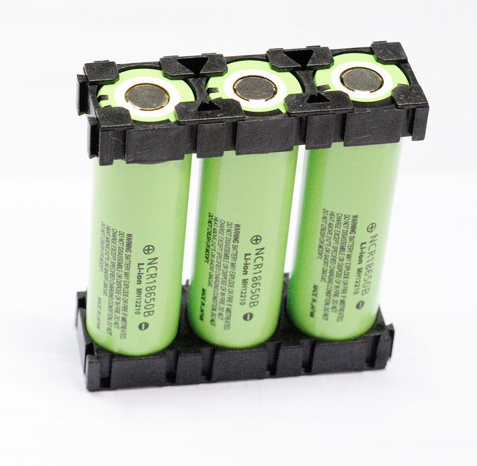 Battery Holder / Battery Spacer for 18650 3 x 1 with 18.4mm Bore Diameter